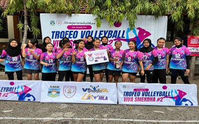 MENYABET JUARA 2 TROFEO VOLLEYBALL VIVA SMEKDHA #2, TIM BOLA VOLI PUTRA DAN PUTRI UPT SMPN 4 GRESIK SEMAKIN MENUNJUKKAN PRESTASINYA